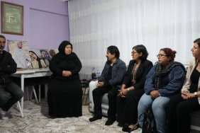 690x390cc-amd-25-10-2025-koma-amed-rojin-kabais-aile-ziyaret5