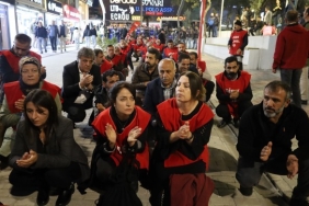 690x390cc-v-27-10-2025-isciler-direniyor