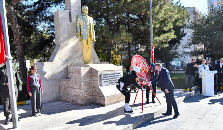 Van Valiliğinden Grup Yorum açılımı
