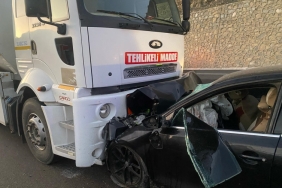 VANDA-YAKIT-TANKERI-ILE-OTOMOBIL-CARPIS_292468_media3