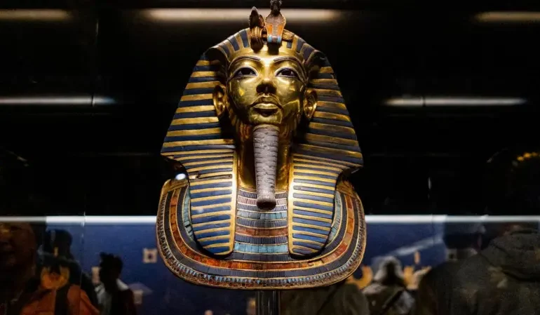 Büyük Mısır Müzesi Açılıyor: Tutankhamun’un Gizli Hazineleri İlk Kez Bir Arada