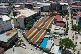 Vanin-Misir-Carsisi-kaderine-terk-edildi-207-dukkandan-yalnizca-20si-ayakta-1024x662