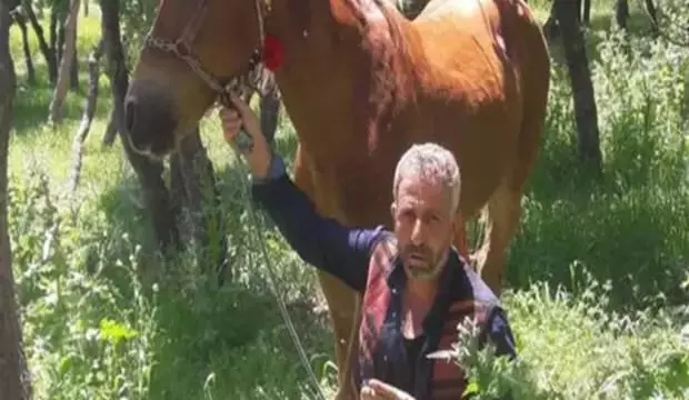 cezaevinden_izinli_cikan_babasini_olduren_sanigin_cezasi_belli_oldu_1762333787_9313