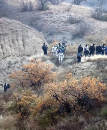 gurcistan-icisleri-bakani-sehit-olan-18-askerin-19245827_6218_amp