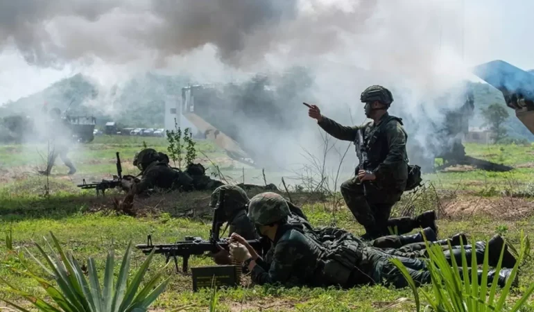 Tayland-Kamboçya Gerilimi Yeniden Alevlendi: Barış Anlaşması Askıya Alındı