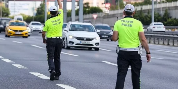 İstanbul’da Papa ziyareti öncesi 3 günlük dev trafik planı: Çok sayıda yol kapatılacak
