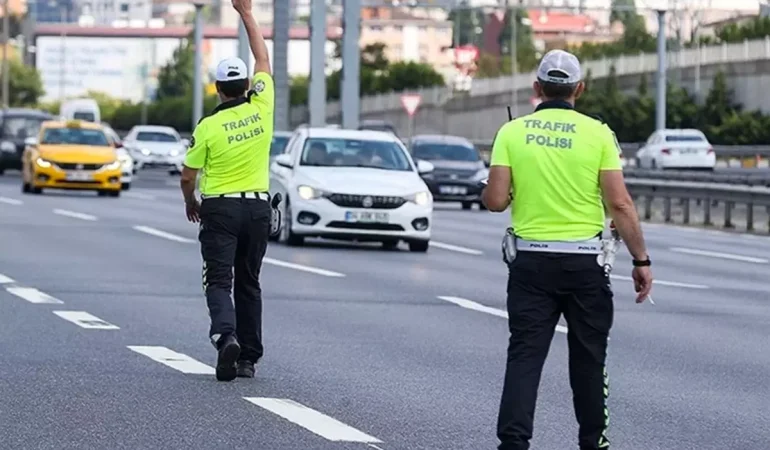 İstanbul’da Papa ziyareti öncesi 3 günlük dev trafik planı: Çok sayıda yol kapatılacak