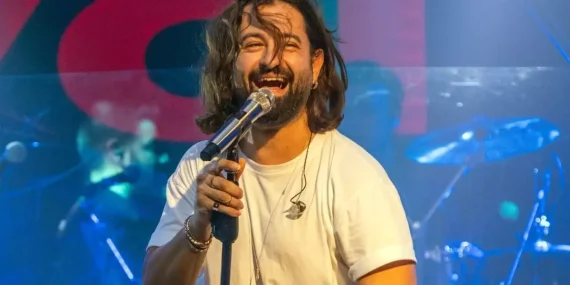 Koray Avcı İstanbul’u Bıraktı, Göcek’te Karpuz Tezgâhı Açtı