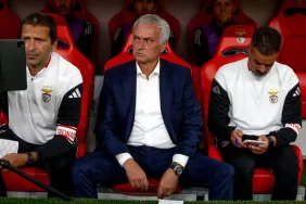 jose-mourinho-simdi-de-benfica-yi-cildirtiyor-19245305_9004_amp
