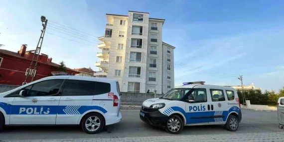 karaman-da-5-inci-kattan-dusen-ogretmen-hayat-19224096_amp