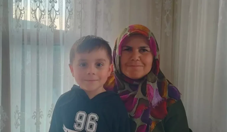 Anne–oğul ölümünde kritik delil: Kayıp telefon bulundu