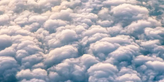 Komşu İran’da kritik hamle: Bulut tohumlama başlatıldı