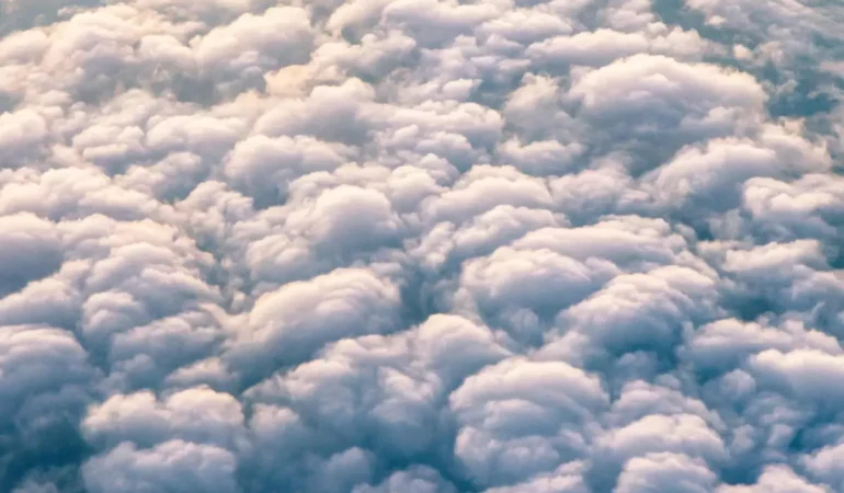 Komşu İran’da kritik hamle: Bulut tohumlama başlatıldı