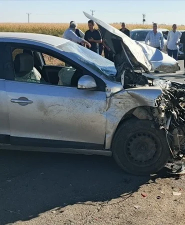 mardin-kiziltepe-de-iki-otomobil-carpisti-1-i-agir-6-yarali-1200-937717