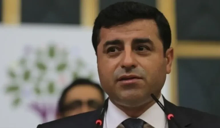 Demirtaş Dosyasında Yeni Gelişme: Altı Parti Tahliye Çağrısı Yaptı