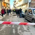 bosanma-asamasindaki-esini-sokak-ortasinda-ol-19404202_amp