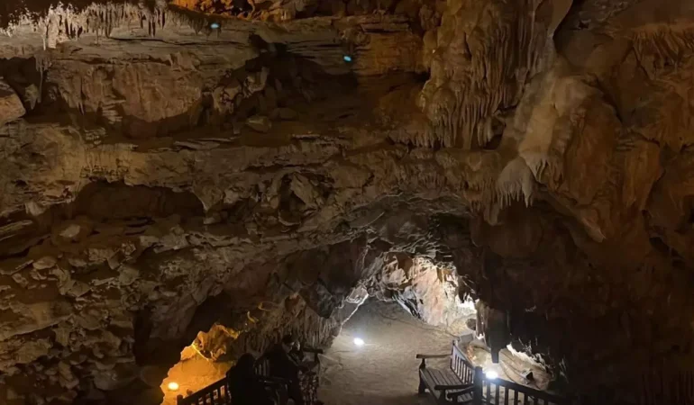 Damlataş Mağarası şifa arayanların akınına uğruyor