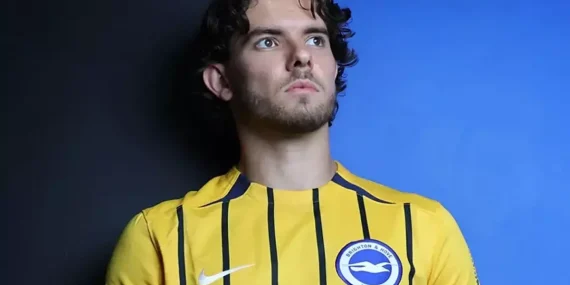 İngiltere’de Ferdi Kadıoğlu Fırtınası: Üst Üste Üçüncü Kez Maçın Adamı