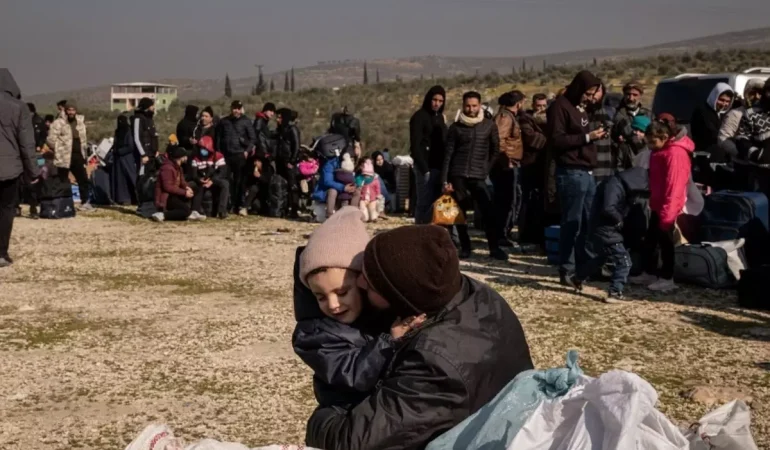 Türkiye’den Suriye’ye geri dönüşlerde kritik eşik: 578 bin kişi döndü