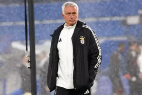 mourinho-portekiz-i-yine-karistirdi-2-2-lik-19404257_6883_amp