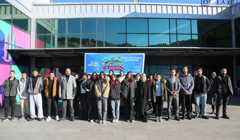 whatsapp-image-2025-12-18-at-152732